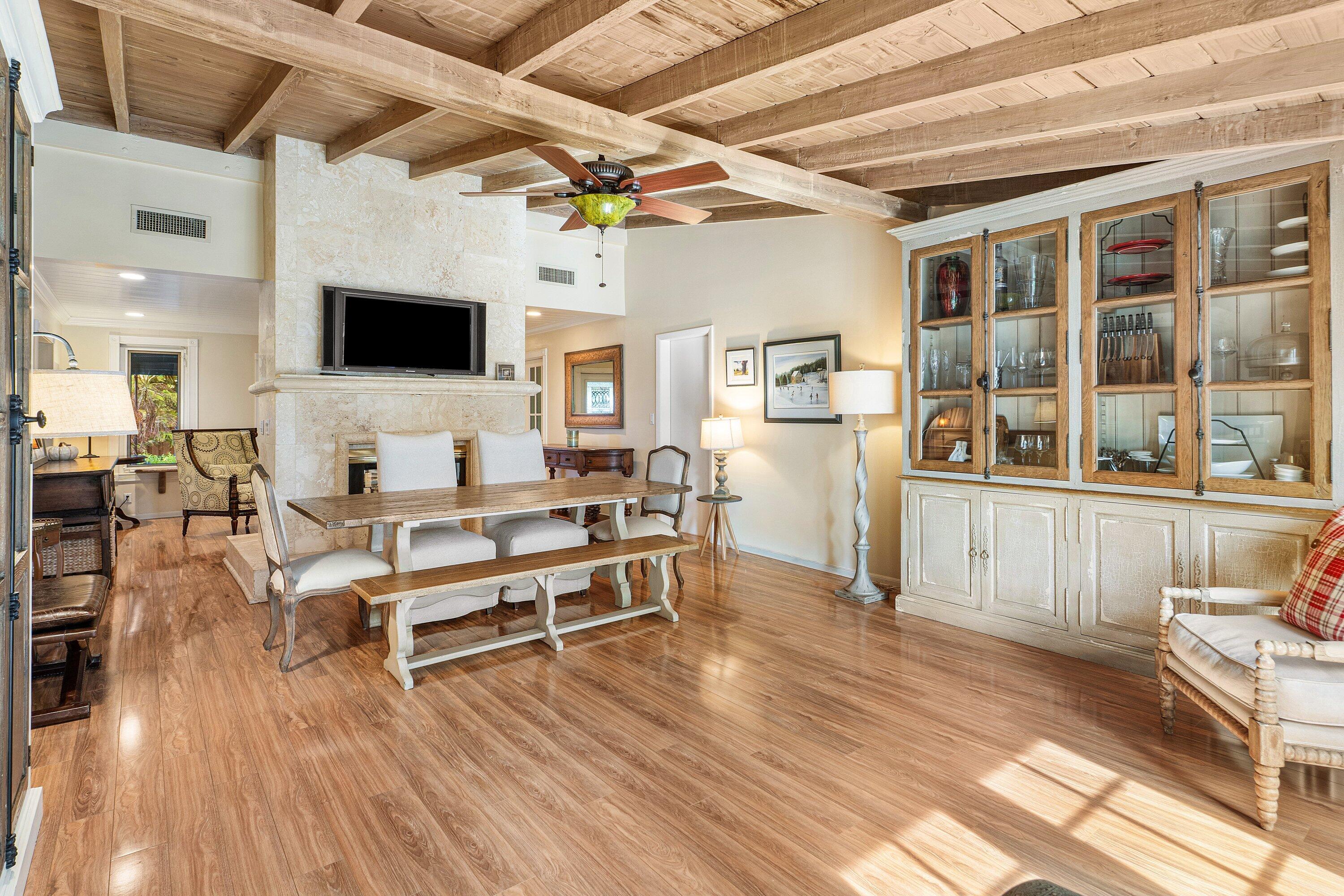 802 Northeast 2nd Street Delray Beach, FL 33483 - Photo 22 of 52 802 NE 2nd Street