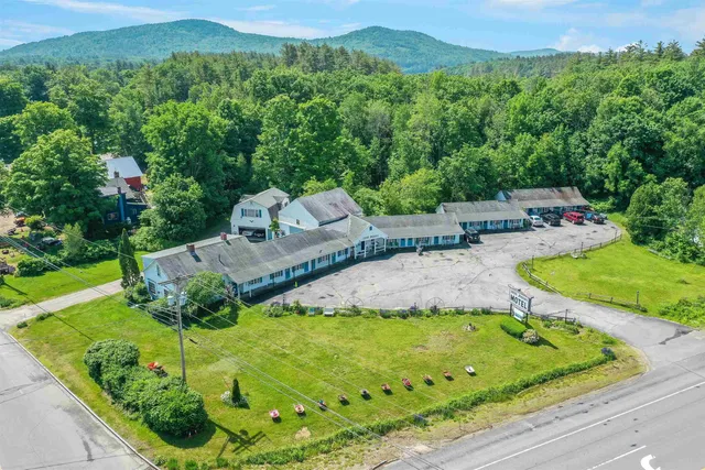$1,550,000 | 626 West Main Street, Hillsborough, NH 03440