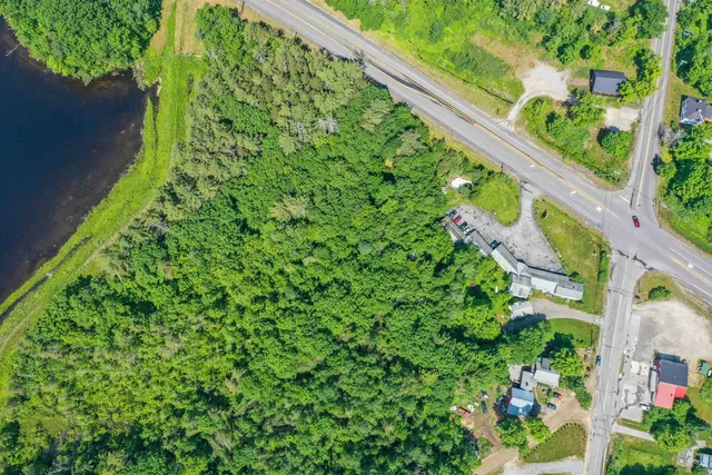 $1,550,000 | 626 West Main Street, Hillsborough, NH 03440