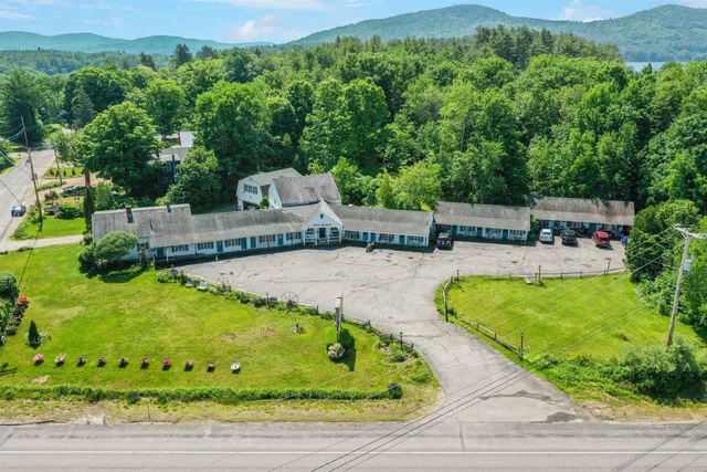 $1,550,000 | 626 West Main Street, Hillsborough, NH 03440