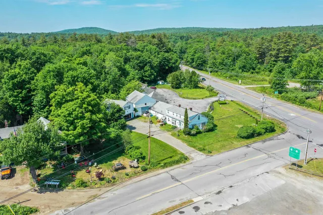 $1,550,000 | 626 West Main Street, Hillsborough, NH 03440