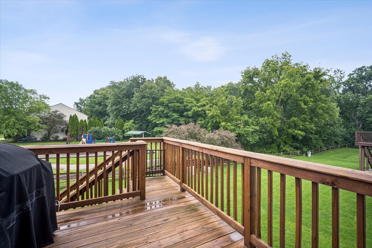 2 Springbrook Court Streamwood, IL 60107 - Photo 29 of 38