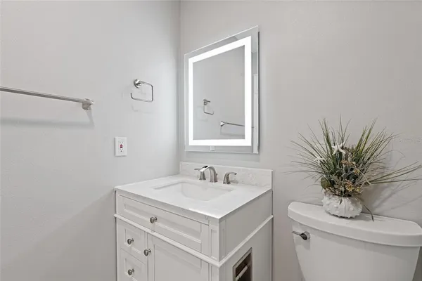 $395,000 | 2700 Bayshore Boulevard, Unit 560, Dunedin, FL 34698