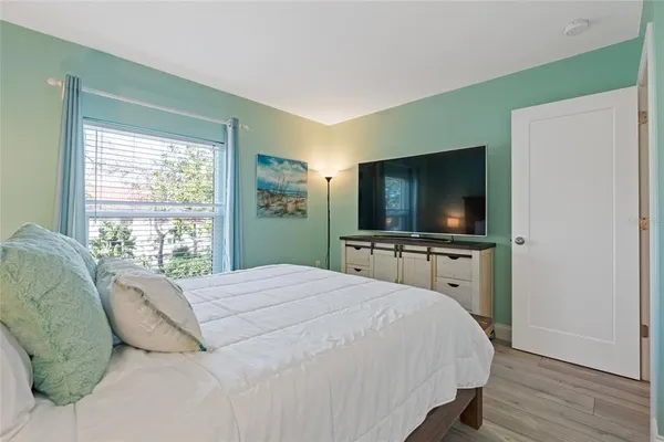 $395,000 | 2700 Bayshore Boulevard, Unit 560, Dunedin, FL 34698