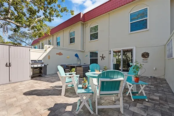 $395,000 | 2700 Bayshore Boulevard, Unit 560, Dunedin, FL 34698
