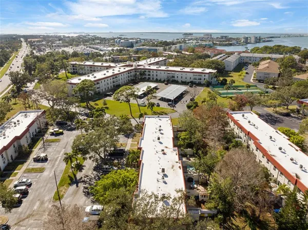 $395,000 | 2700 Bayshore Boulevard, Unit 560, Dunedin, FL 34698