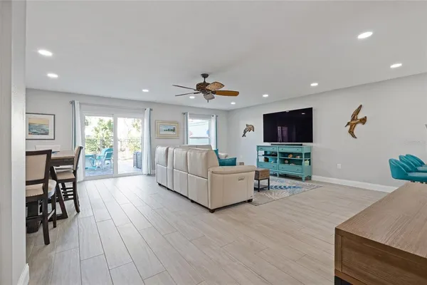 $395,000 | 2700 Bayshore Boulevard, Unit 560, Dunedin, FL 34698