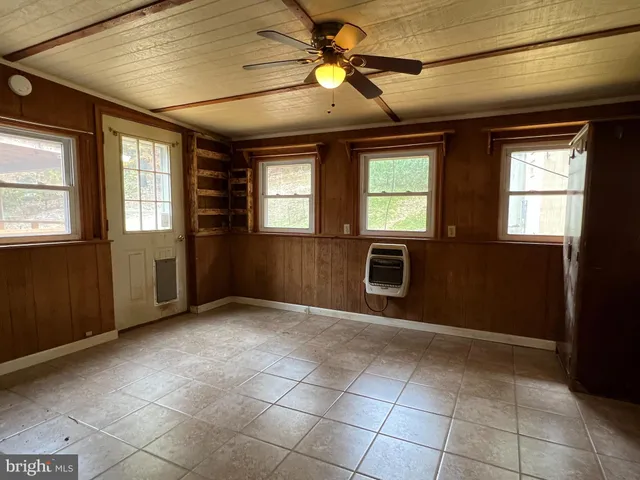 $1,400 | 6376 Furnace Road, Waynesboro, PA 17268