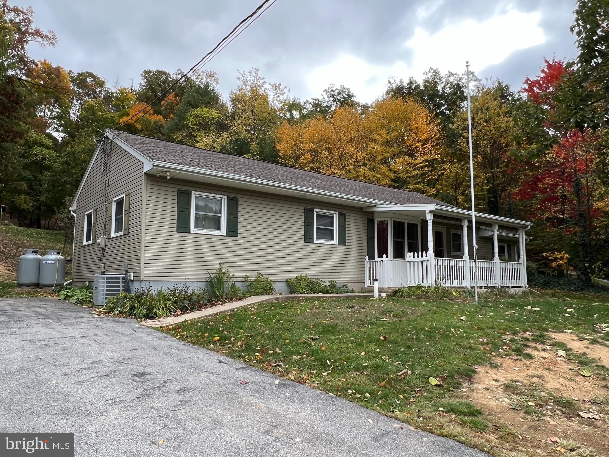 6376 Furnace Road Waynesboro, PA 17268 - Photo 2 of 18