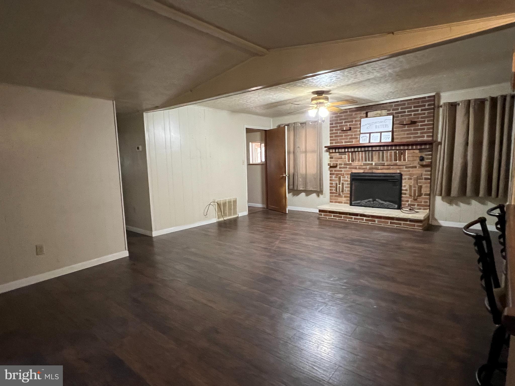 6376 Furnace Road Waynesboro, PA 17268 - Photo 4 of 18