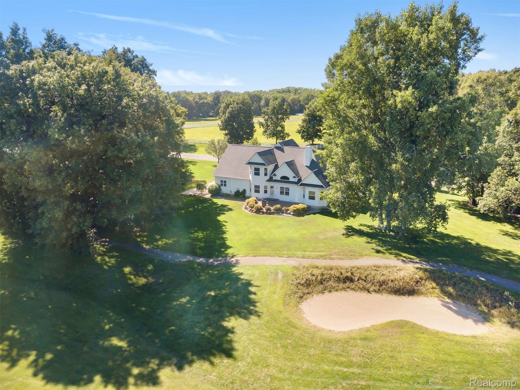 3203 Outback Trail Pinckney, MI 48169 - Photo 24 of 28 DJI_0978corrected.jpg