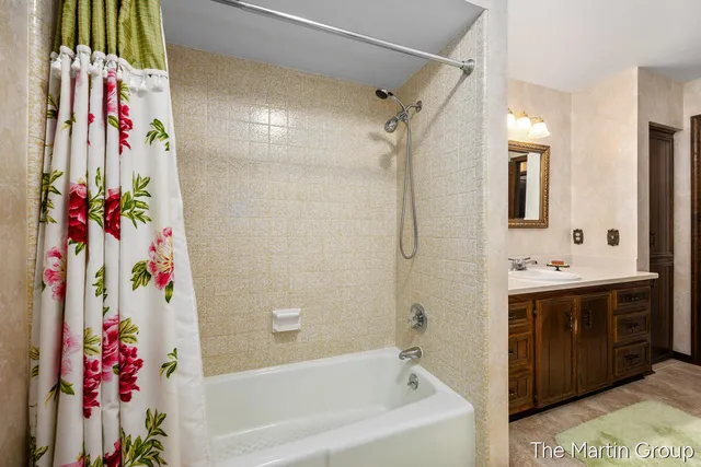 $435,900 | 2921 Rosewood Street, Hudsonville, MI 49426