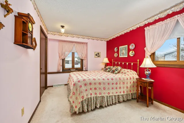 $435,900 | 2921 Rosewood Street, Hudsonville, MI 49426