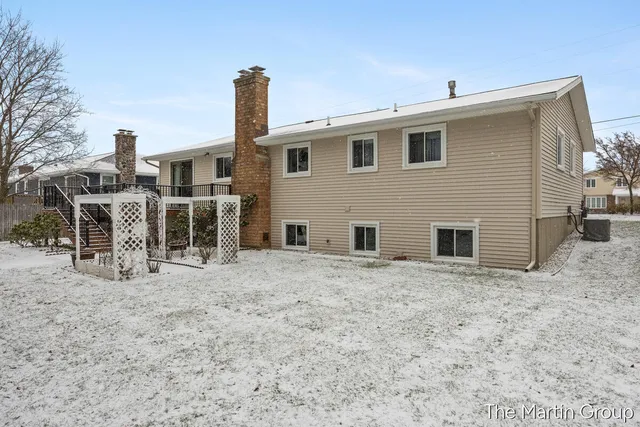 $435,900 | 2921 Rosewood Street, Hudsonville, MI 49426