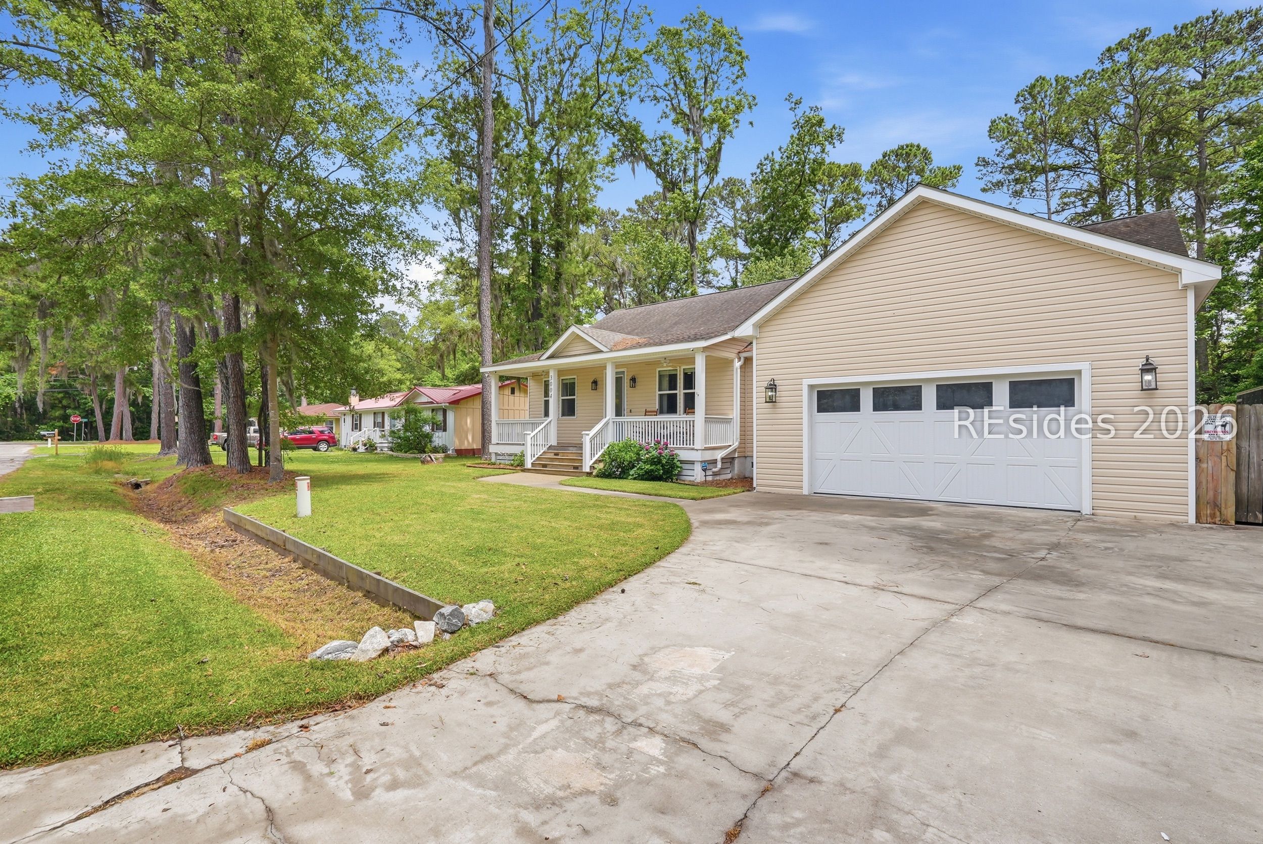 3004 Palmetto Ridge Road Beaufort, SC 29906 - Photo 3 of 35