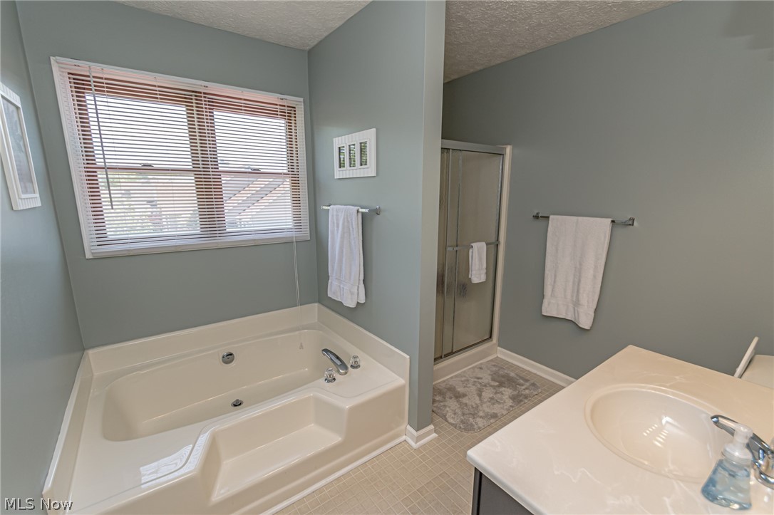 5901 Oak Point Road Lorain, OH 44053 - Photo 28 of 35 Gallery Image 28