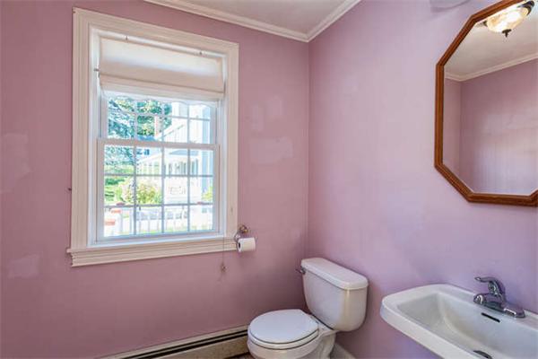 14 South Hampton Road Amesbury, MA 01913 - Photo 7 of 22