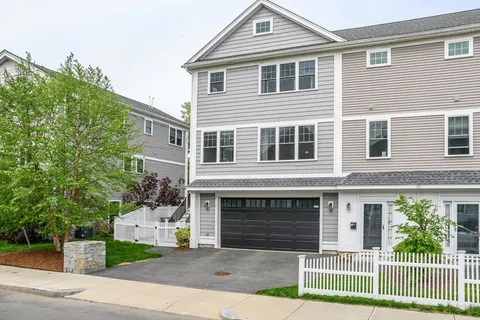 $1,129,000 | 43 Hall Street, Unit 1, Waltham, MA 02453