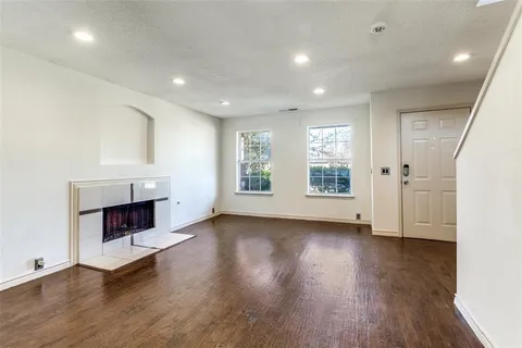 $324,500 | 4910 Urban Avenue, Dallas, TX 75227