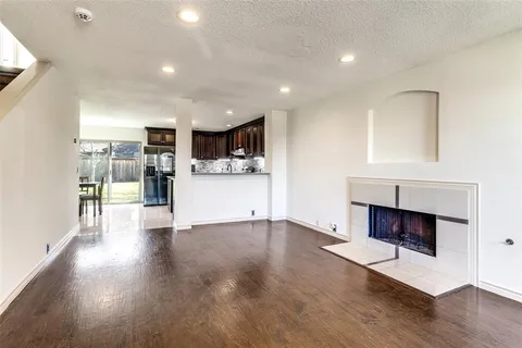 $324,500 | 4910 Urban Avenue, Dallas, TX 75227