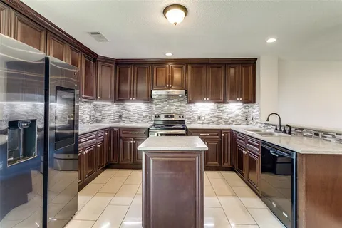 $324,500 | 4910 Urban Avenue, Dallas, TX 75227