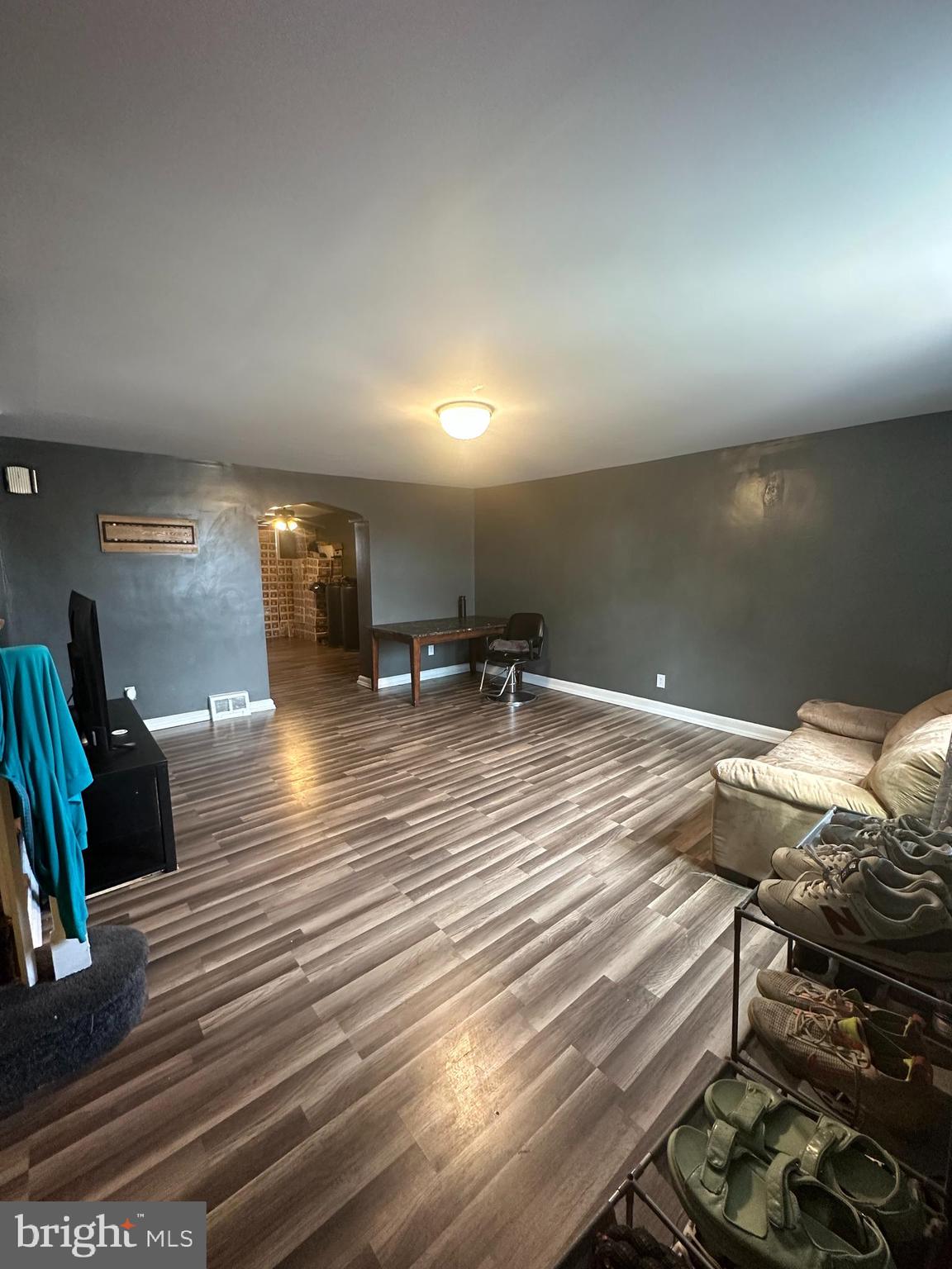 7537 Brookhaven Road Philadelphia, PA 19151 - Photo 2 of 16 Gallery Image 2
