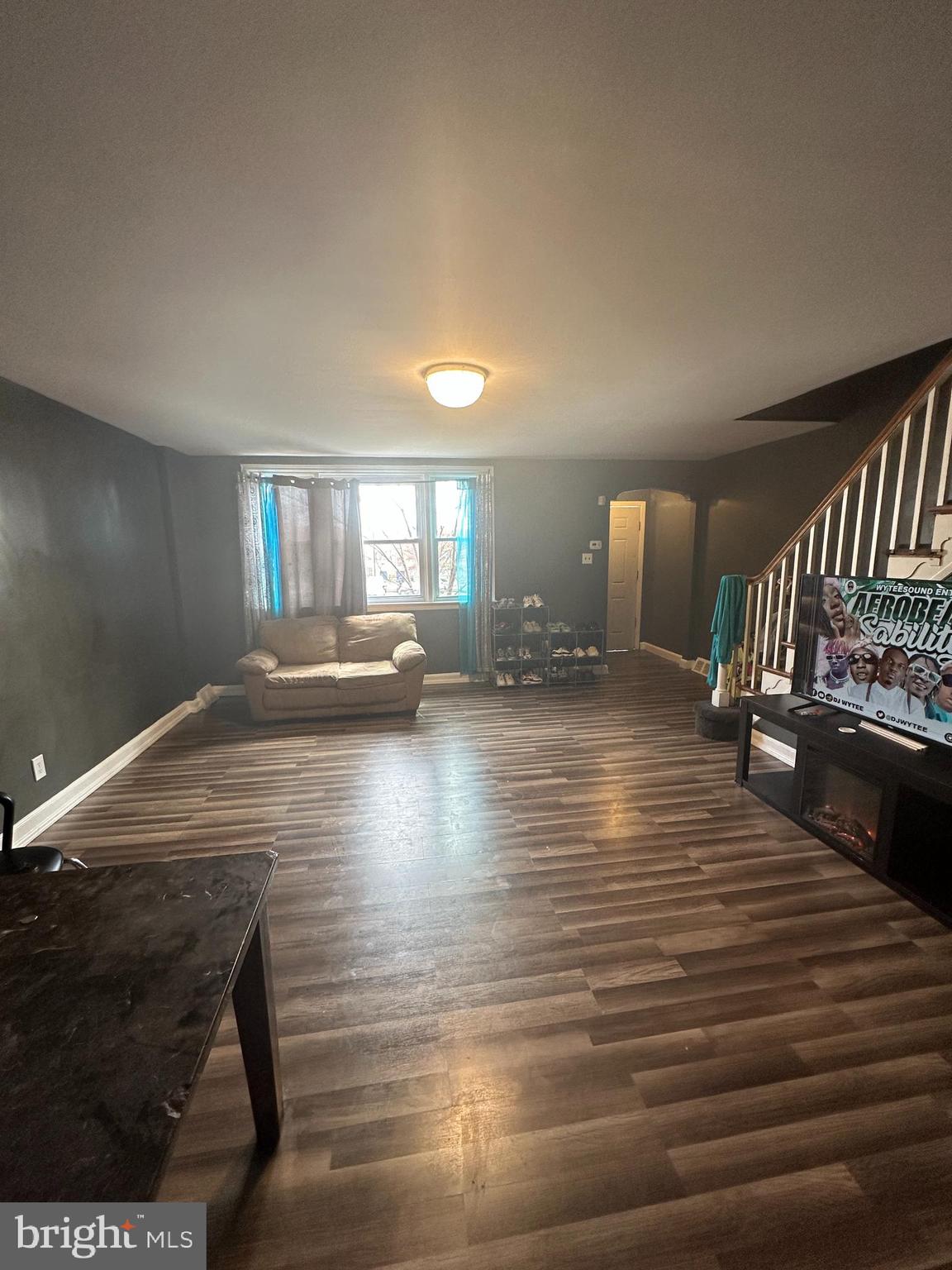 7537 Brookhaven Road Philadelphia, PA 19151 - Photo 3 of 16 Gallery Image 3