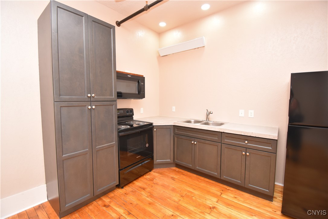 170 Court Street, Unit 3 Watertown, NY 13601 - Photo 4 of 14 Tons of Storage