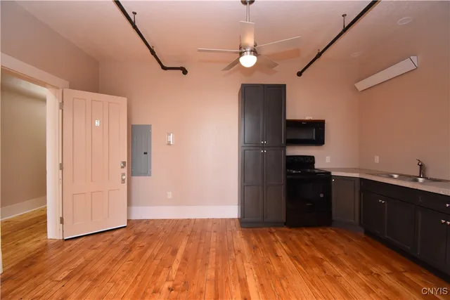 $1,300 | 170 Court Street, Unit 3, Watertown, NY 13601