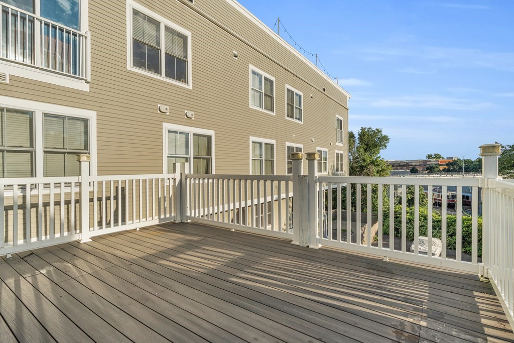 2 Kemp Street, Unit 2 Boston, MA 02127 - Photo 12 of 13