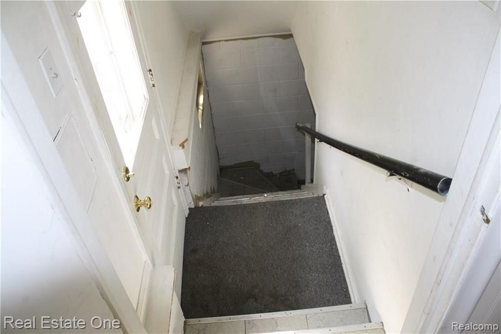 2633 Stephens Street Dearborn, MI 48124 - Photo 16 of 31
