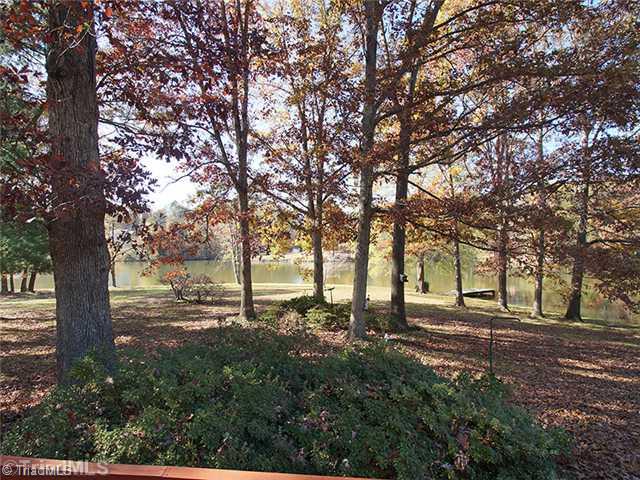 6927 Maynard Road Summerfield, NC 27358 - Photo 13 of 16 View.
