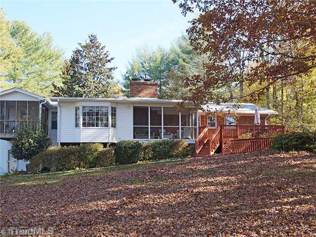 6927 Maynard Road Summerfield, NC 27358 - Photo 14 of 16 Exterior Back.