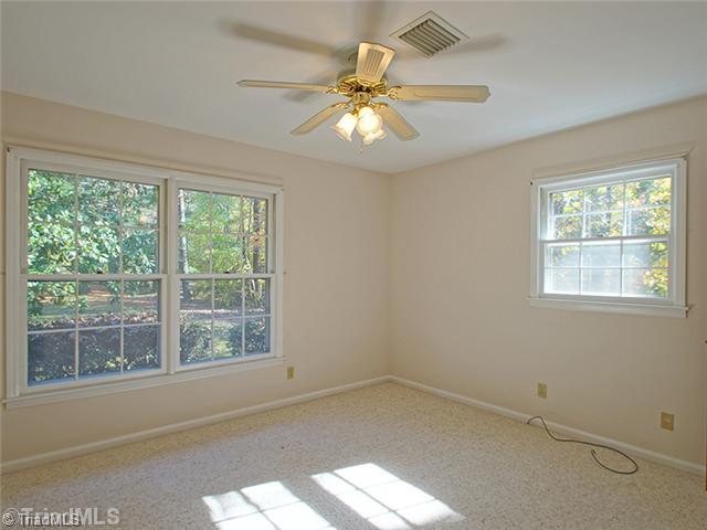 6927 Maynard Road Summerfield, NC 27358 - Photo 10 of 16 2nd Bedroom.