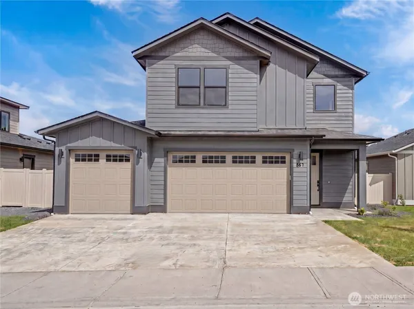 $639,900 | 551 South Perry Avenue, East Wenatchee, WA 98802