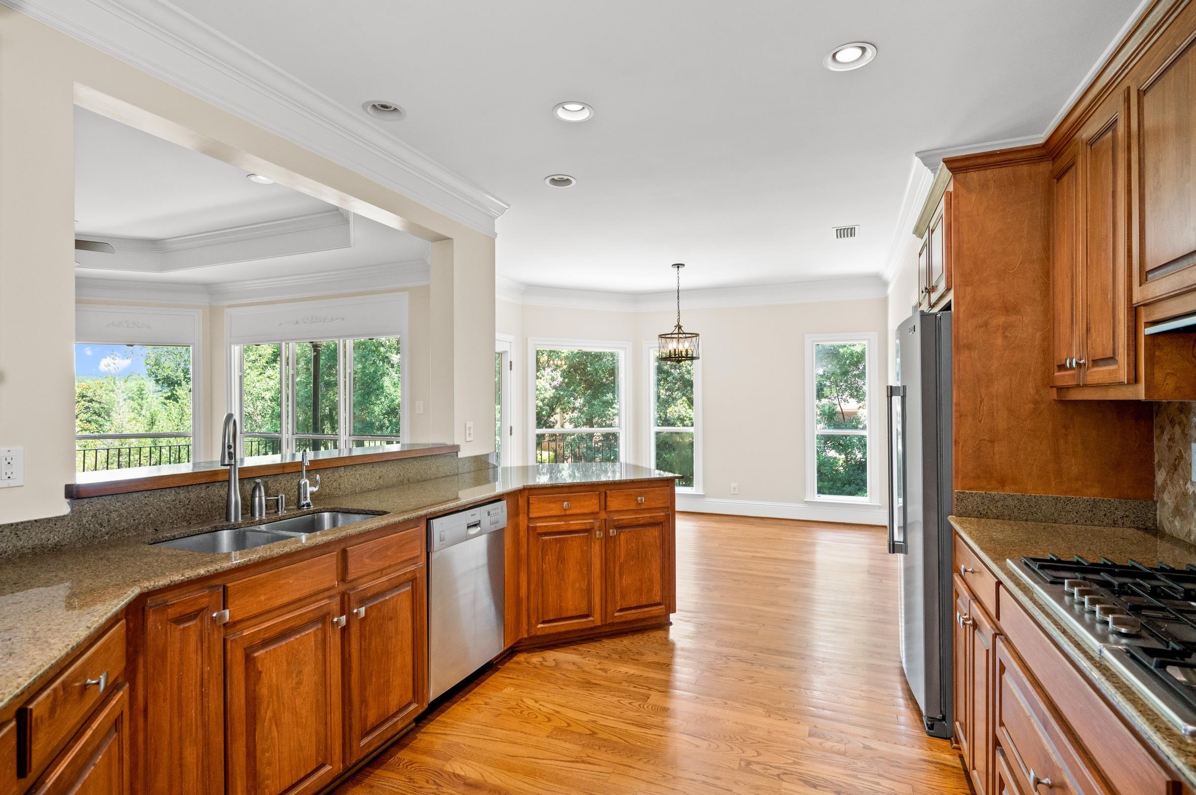 300 South Drive Fairhope, AL 36532 - Photo 19 of 48 Kitchen