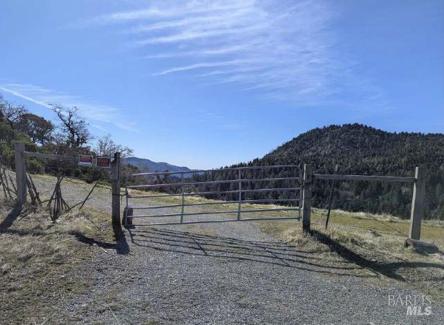 8001 Simmerly Road Laytonville, CA 95454 - Photo 16 of 22