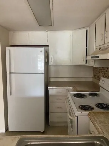 $75,000 | 6200 Riverside Drive, Unit 513, Metairie, LA 70003
