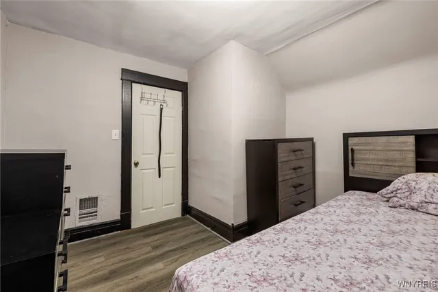 $169,900 | 76 Erb Street, Buffalo, NY 14215