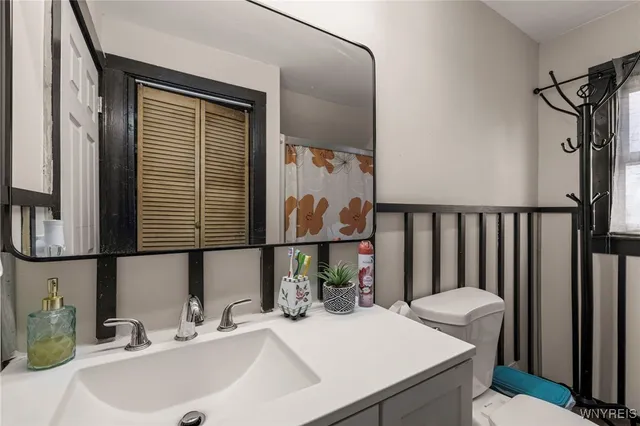 $169,900 | 76 Erb Street, Buffalo, NY 14215