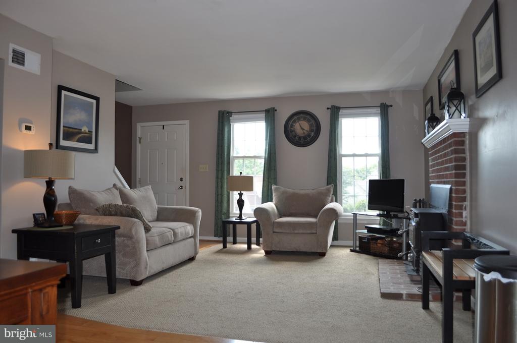 200 Queens Gate Road Lititz, PA 17543 - Photo 9 of 29 Gallery Image 9