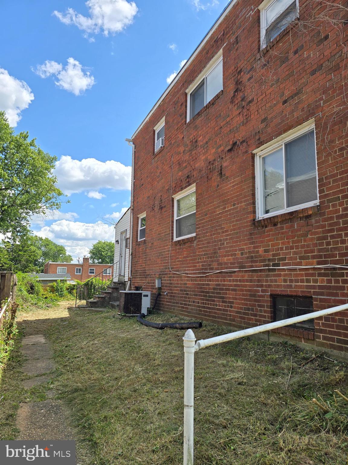 8329 Navahoe Drive Silver Spring, MD 20903 - Photo 20 of 24 Side