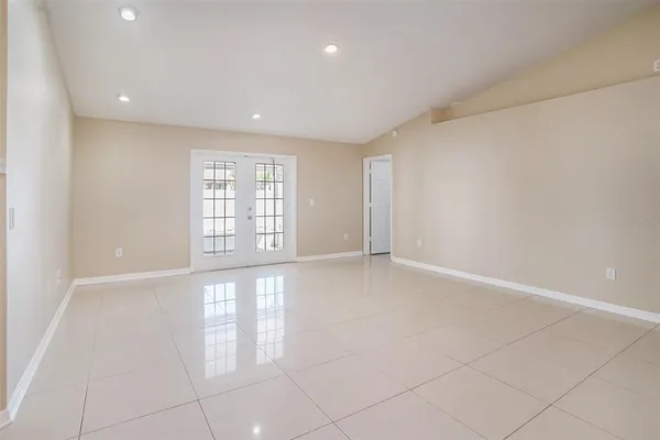 $2,200 | 12712 Longcrest Drive, Riverview, FL 33579