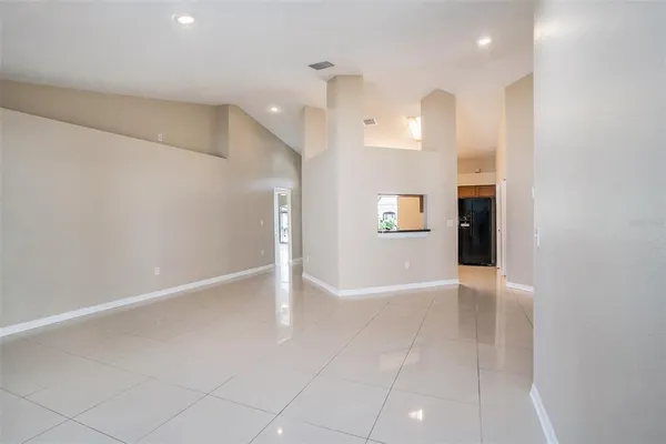 $2,200 | 12712 Longcrest Drive, Riverview, FL 33579