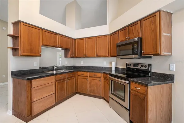 $2,200 | 12712 Longcrest Drive, Riverview, FL 33579