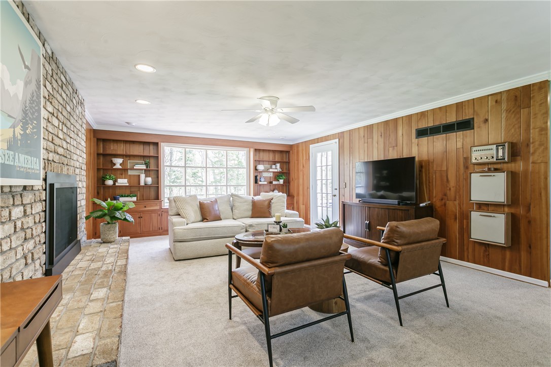 582 Pineglen Drive Webster, NY 14580 - Photo 20 of 49