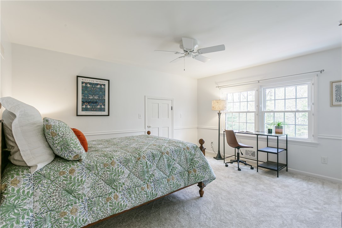 582 Pineglen Drive Webster, NY 14580 - Photo 30 of 49