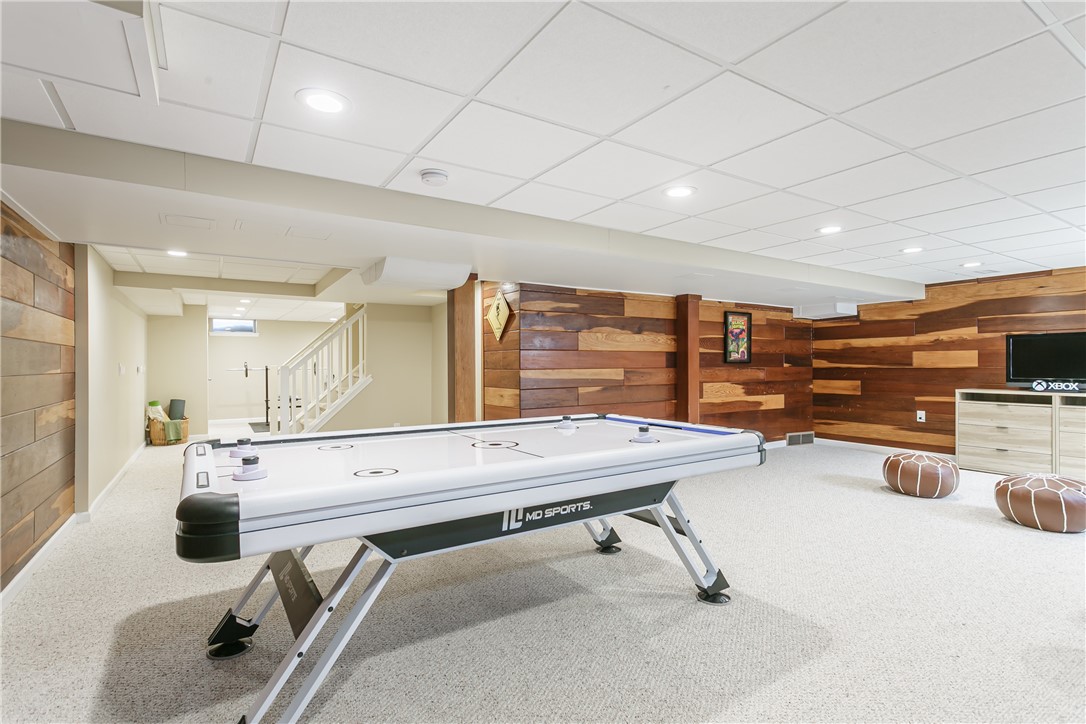 582 Pineglen Drive Webster, NY 14580 - Photo 37 of 49