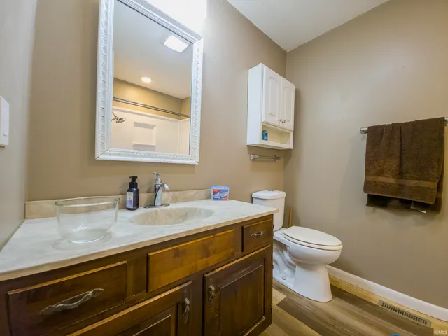 $224,900 | 9710 Wabash 10 Ave Mount, Mount Carmel, IL 62863