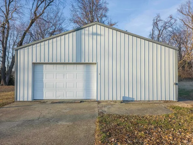 $224,900 | 9710 Wabash 10 Ave Mount, Mount Carmel, IL 62863